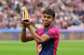 0：3惨败！至臻全华班BLG再次输给T1，左手被Faker完爆