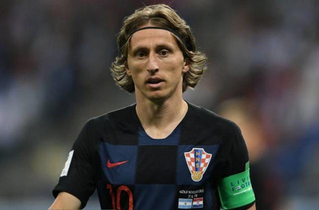 打脸罗马诺？泰晤士名记：埃弗顿还没向切尔西报价霍尔