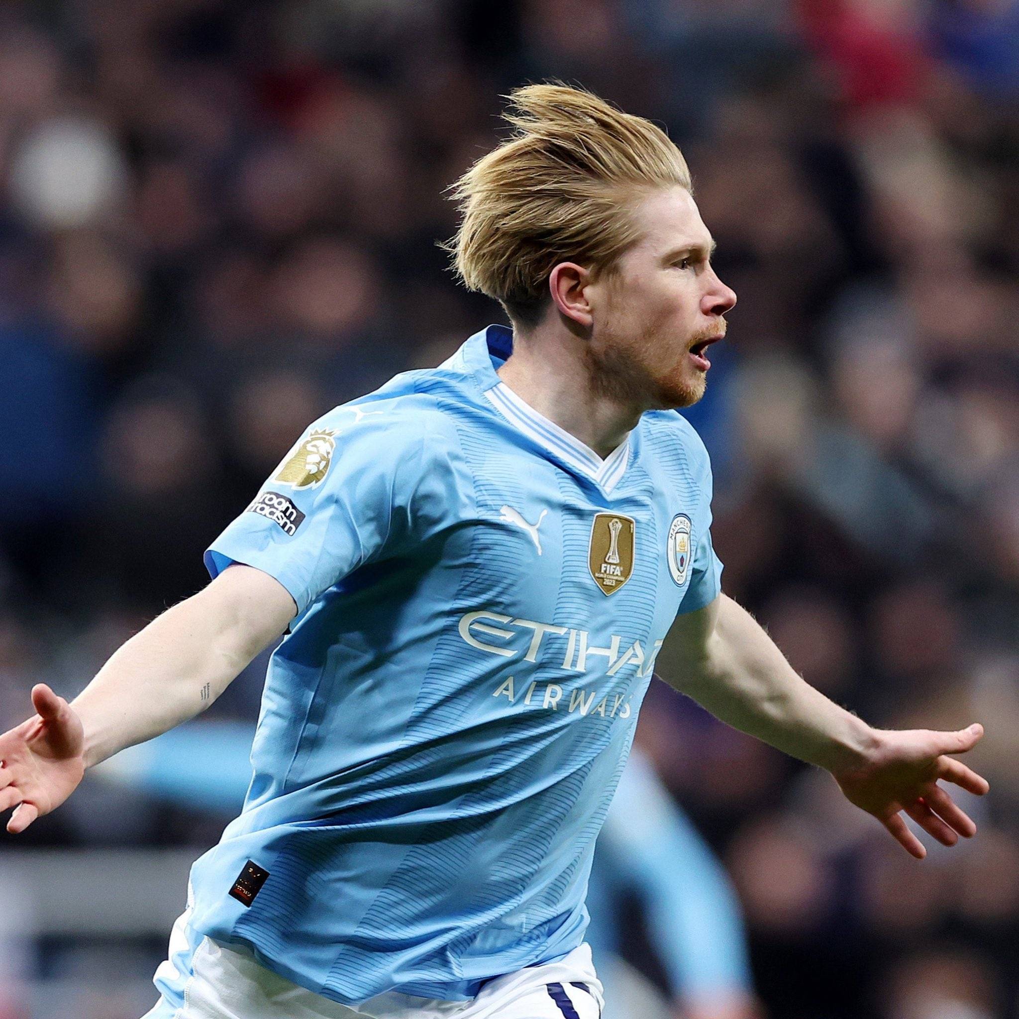 从天堂到地狱，索博在2-1领先后疯狂庆祝，被绝杀后伤心落泪