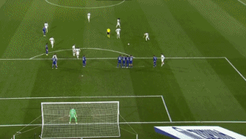 活塞vs雄鹿前瞻：字母哥继续缺阵，康宁汉姆带队力争复仇