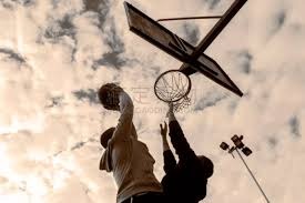 杜埃：在欧冠联赛和在欧国联罚点球的压力一样大