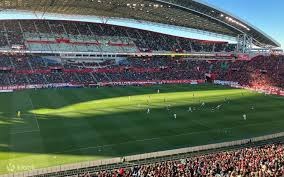 十三水实战：面对摆牌极慢的对手，如何保持自己的策略定力？（十三水对局：面对慢摆牌对手，如何稳住策略节奏？）