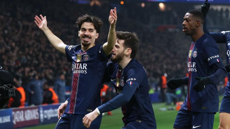 荷甲真不行？荷甲球队均无缘欧战8强，阿贾克斯